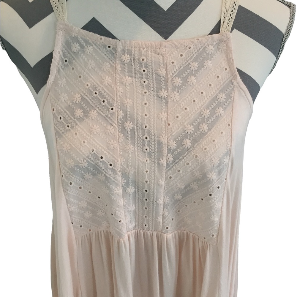 Women’s, Ivory, Eyelet Flowy Tank Top With Criss Cross Straps, Sz Medium, New